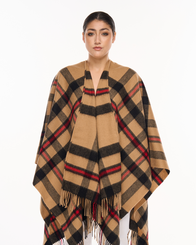 Edinburgh cashmere Women capes